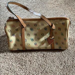 Dooney & Bourke